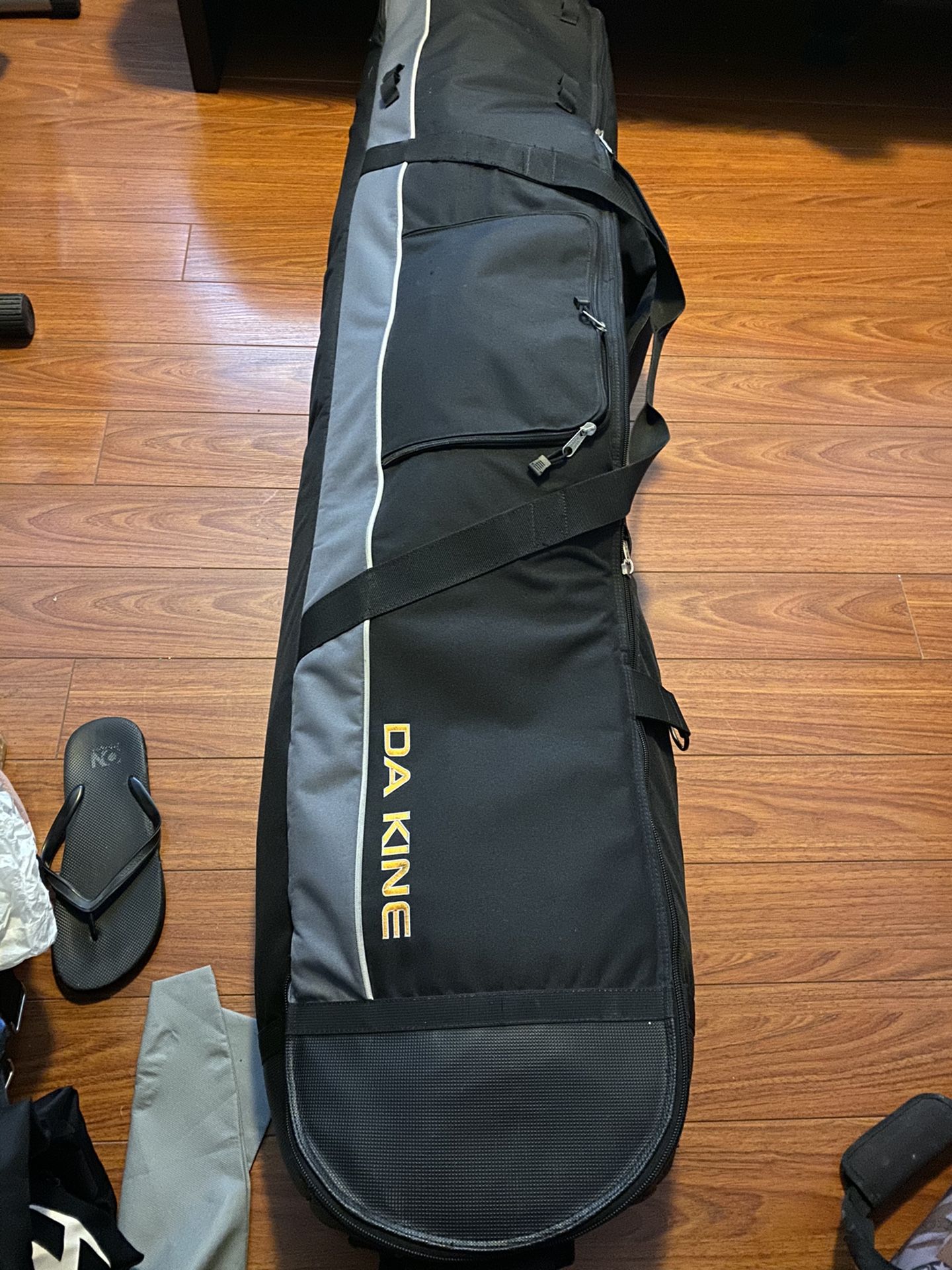 Dakine snowboard roller bag 165 cm