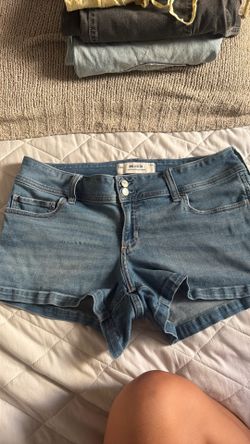 hollister low rise shorts