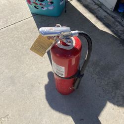 Fire extinguisher