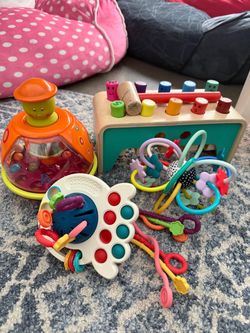 fine motor skill toys