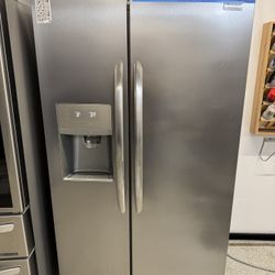 Frigidaire Side-By-Side Refrigerator