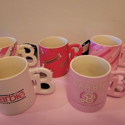 Barbie Ceramic Mug Set 21 Oz.