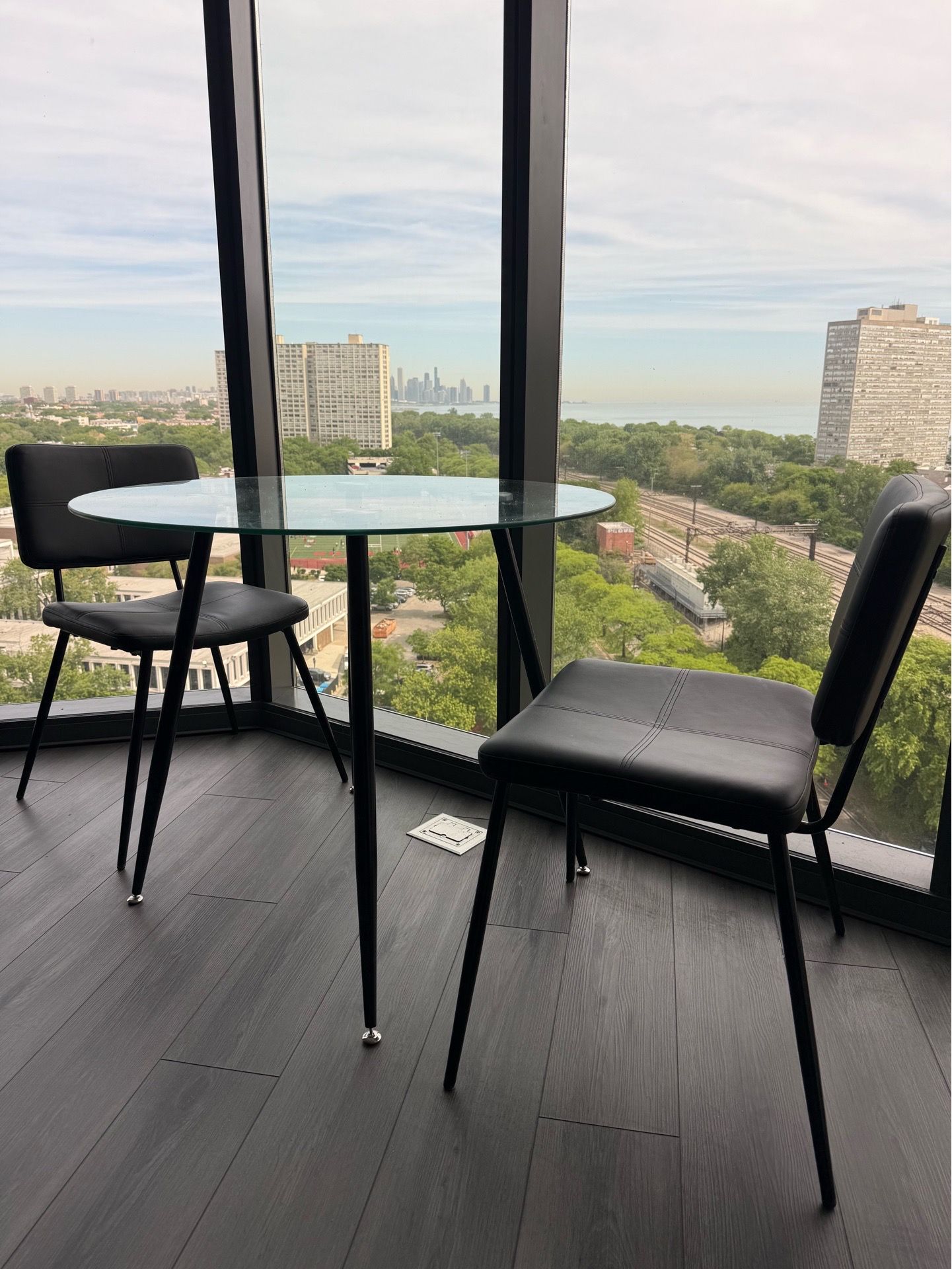 Breakfast Table & Chairs