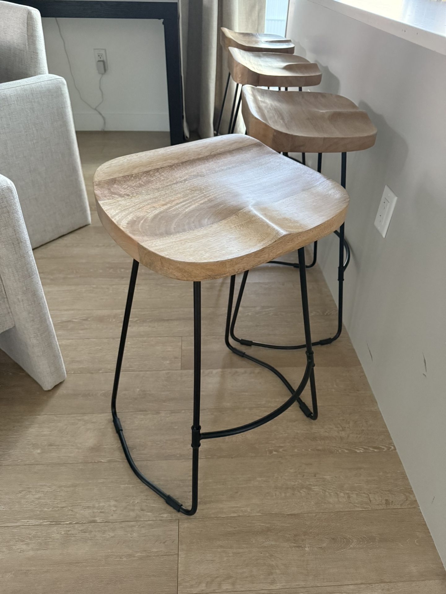 Kitchen Counter Stools (4)