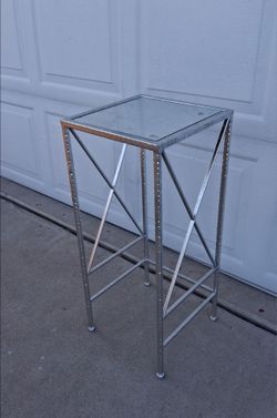 Metal Plant Stand