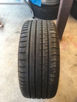 Tires 215/40 R17 ACCELERA