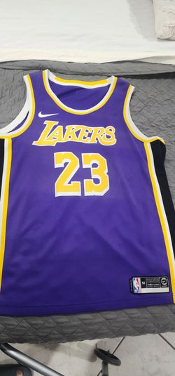 Lakers LeBron James #23 jersey