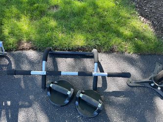 Chin up bar and Push up discs