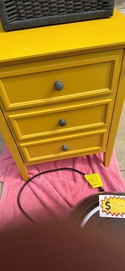 3 Drawer Nightstand