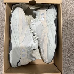 Adidas Yeezy Boost 700 “Salt”