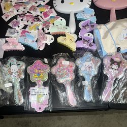 New Hello Kitty Hair Brushes 