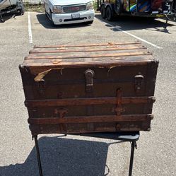 Cool Old Chest 