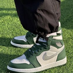 Air Jordan 1 Retro High OG Men’s Shoes