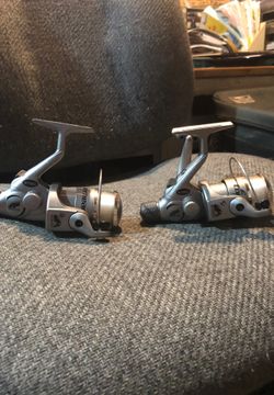 The item shown is a vintage Mitchell Copper Head 20 spinning reel