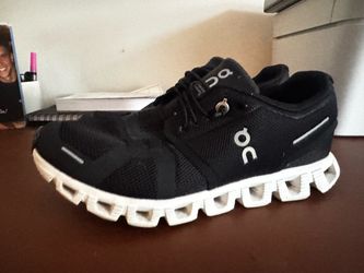 Women’s OC RUNNERS 7.5