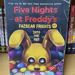 Five Nights at Freddy's - Soft Cover Book