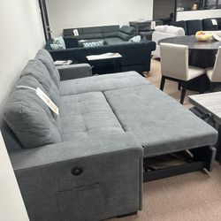 Brand new sectional in box- shop now pay later. 🔥Free Delivery🔥 