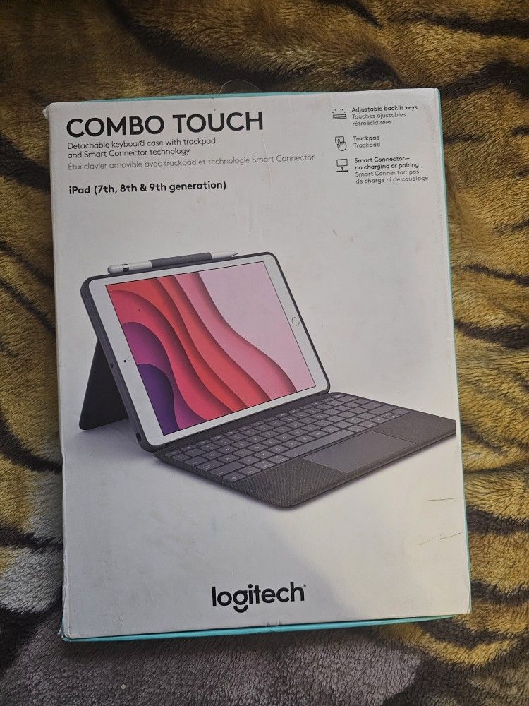 Logitech Keyboard For IPad 7th 8th and 9th gen