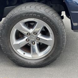 2007 Dodge 1500 Rims With Nitto  Tires
