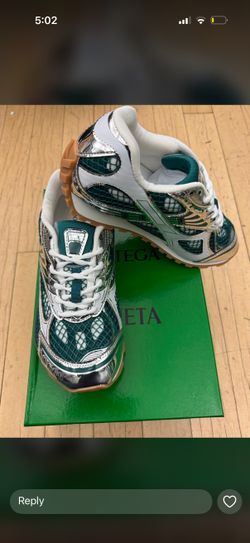 Bottega sneakers