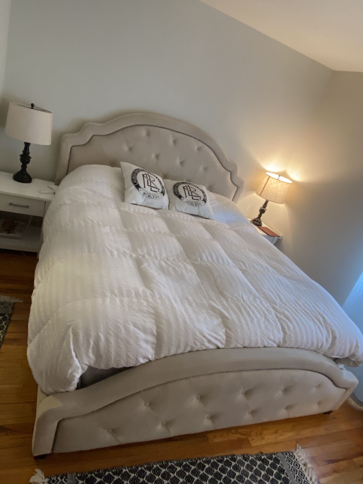 Full King Size Bedroom Set , Mattress Dresser Nightstand And Mirror Included