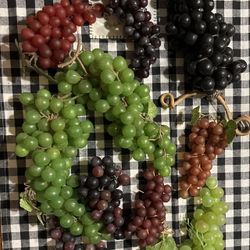 Decoration grapes