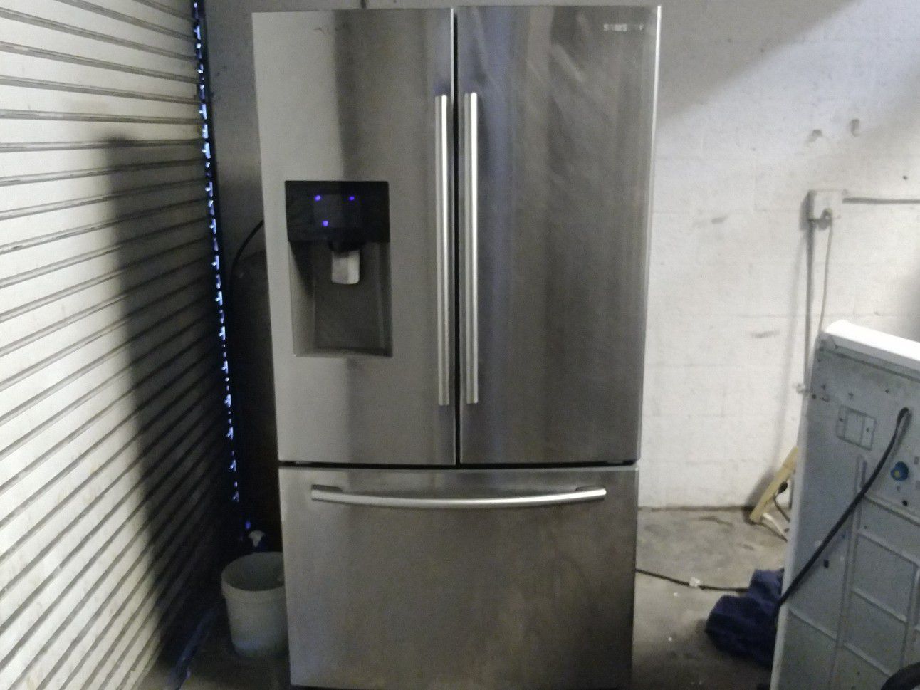 Samsung Triple door refrigerator 300$
