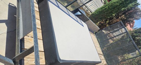 Full size bed box