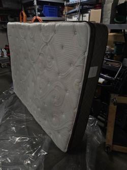 Queen mattress