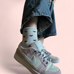 Hardly Worn Nike Dunk 