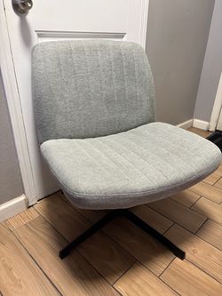 Criss Cross chair