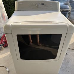 Gas dryer