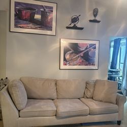 2 Piece Couch!! Need Gone ASAP ! 