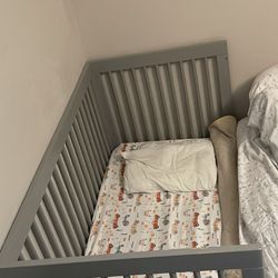 Delta Children’s Crib And Dresser Set