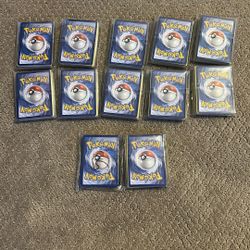 50 Assorted Pokémon Cards *read desc*