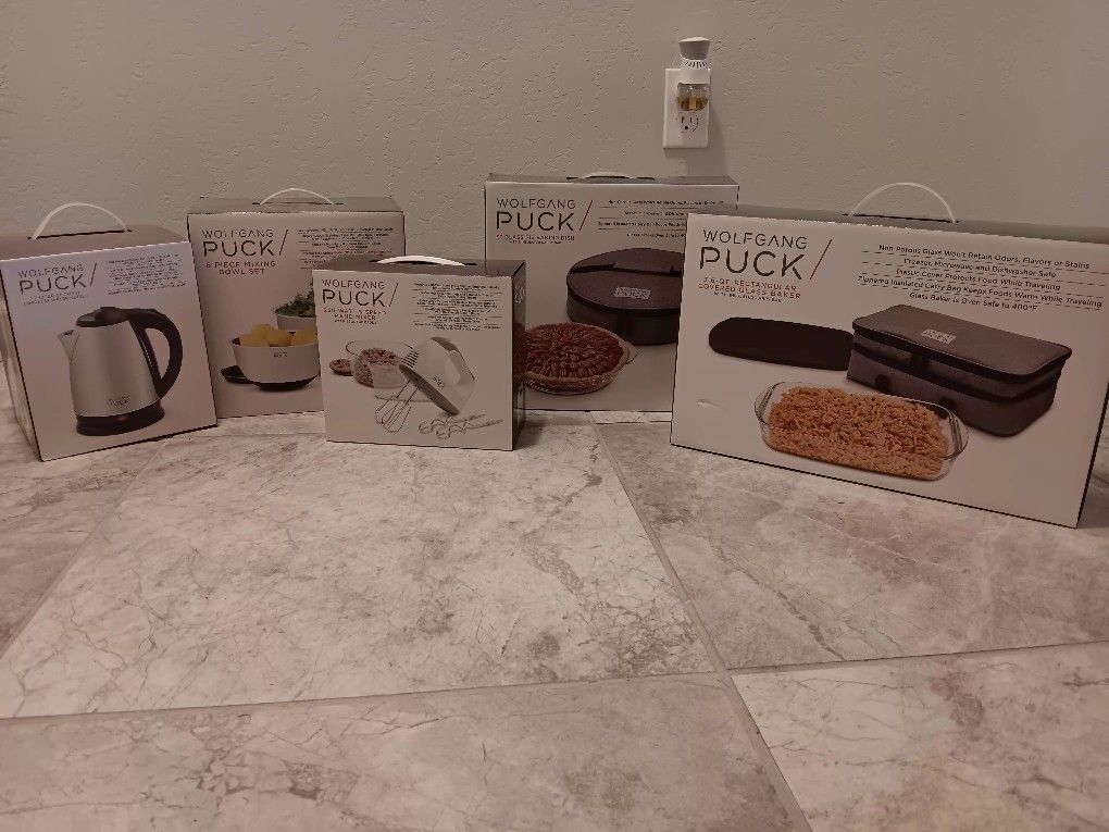 Wolfgang Puck Cook/Bake Set