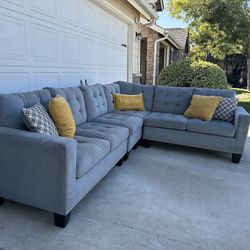 Sectional Couch 