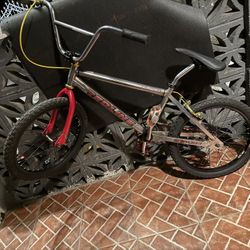 90’s Redline bmx survivor ready to ride RL 340 - 
