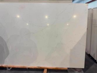 Large White Marble or Quartz Stone Slab