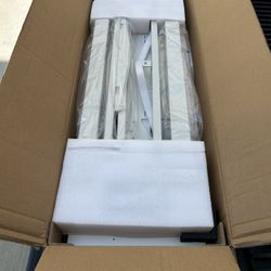 NEW 40” WHITE Electric Standing Desk, Stand Up Desk, Adjustable Height, Computer Workstation