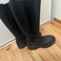 Timberland Women’s Size 6.5 Tall Boot