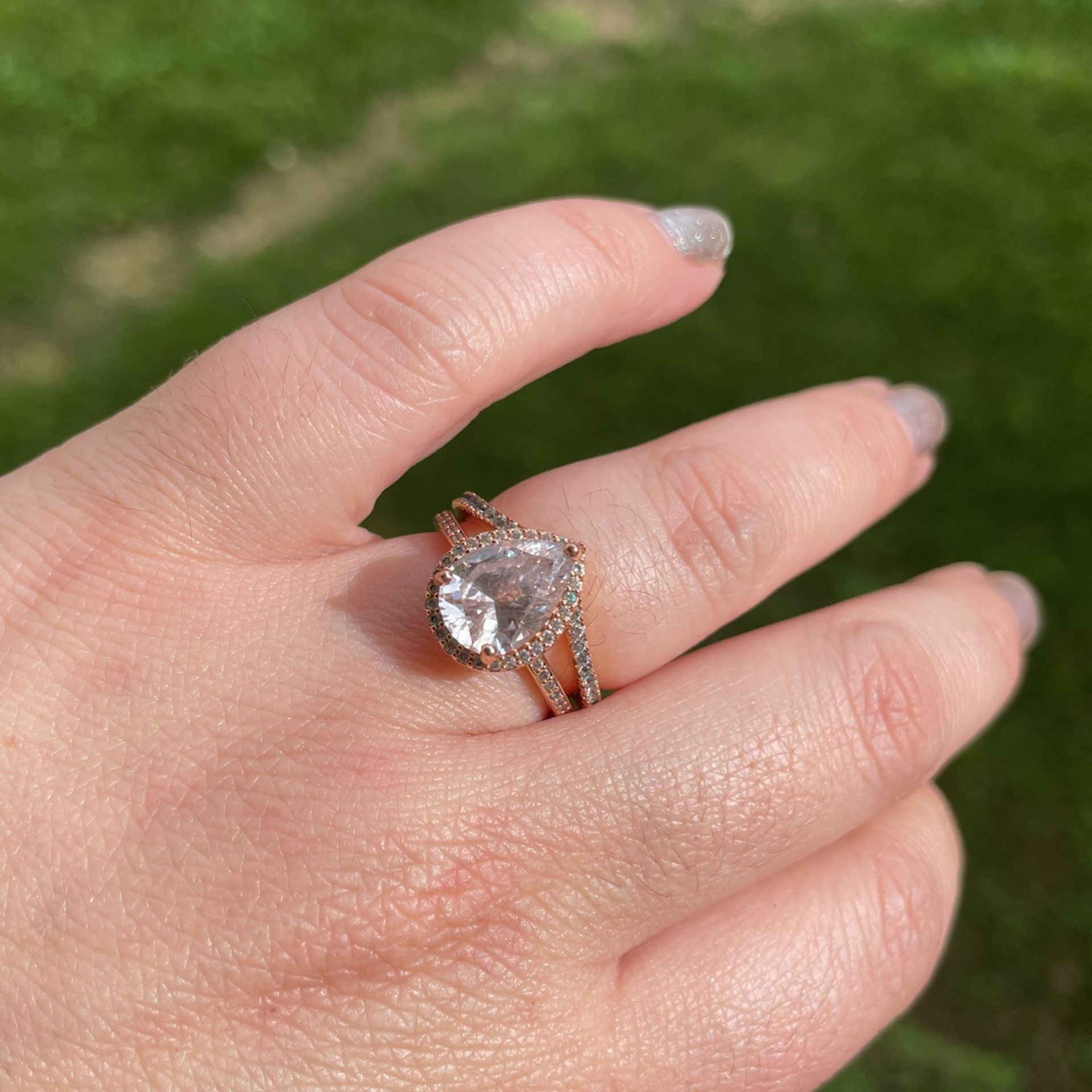 Pandora Sparkling Teardrop Halo Ring And Wishbone Ring set