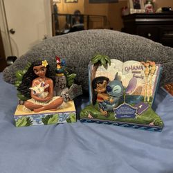 Disney Traditions, Set Of 2. Jim Shore Enesco, Lilo and Stitch & Moana & Friends, NWT, No Box, Been In Storge, Great Condition