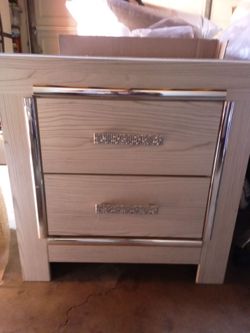 White Wood 2-Drawer Nightstand with Chrome Accents