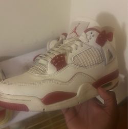 Air Jordan 4 Valentines Day Men’s Size 9.5