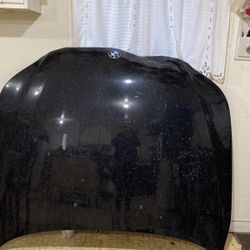 Cofre De Un BMW 2005 545i