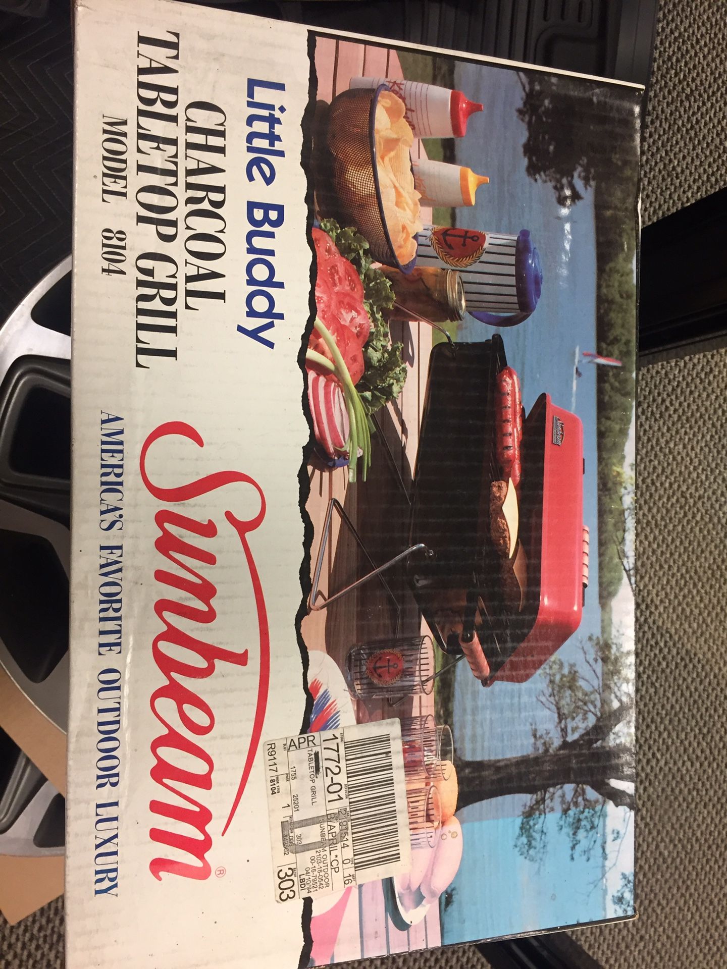 VINTAGE NEW IN BOX Sunbeam Little Buddy Charcoal Tabletop Grill #8104