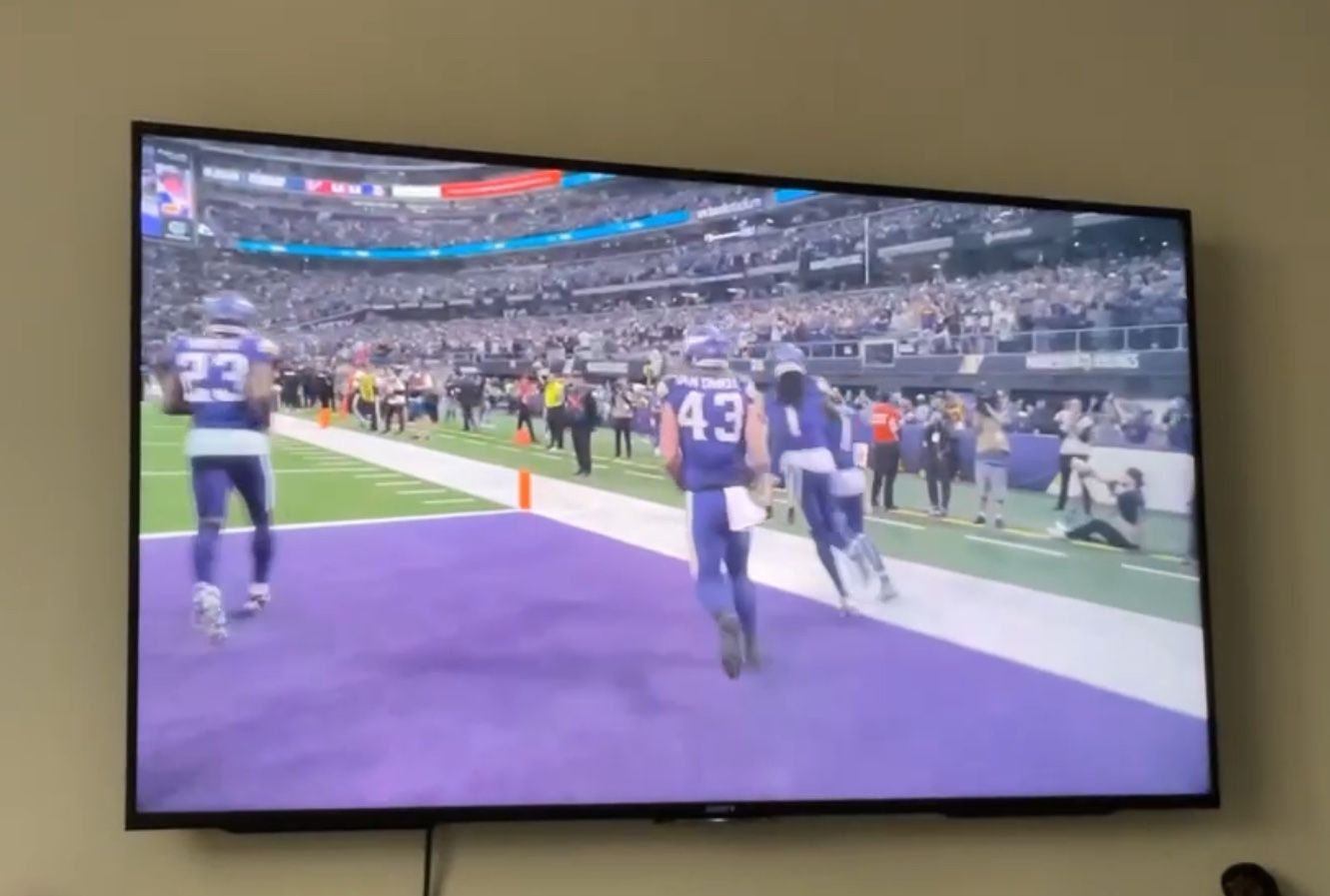 Sony 65”