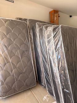 Mattress and boxspring
