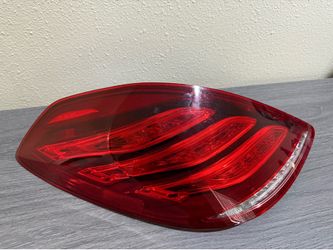 MERCEDES S550 S560 LEFT TAILLIGHT 2014 2015 2016